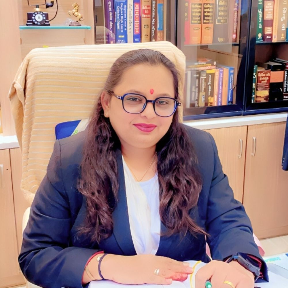Advocate Dipti R. Patel — Senior Partner at SDF Associates, specializing in Family Law